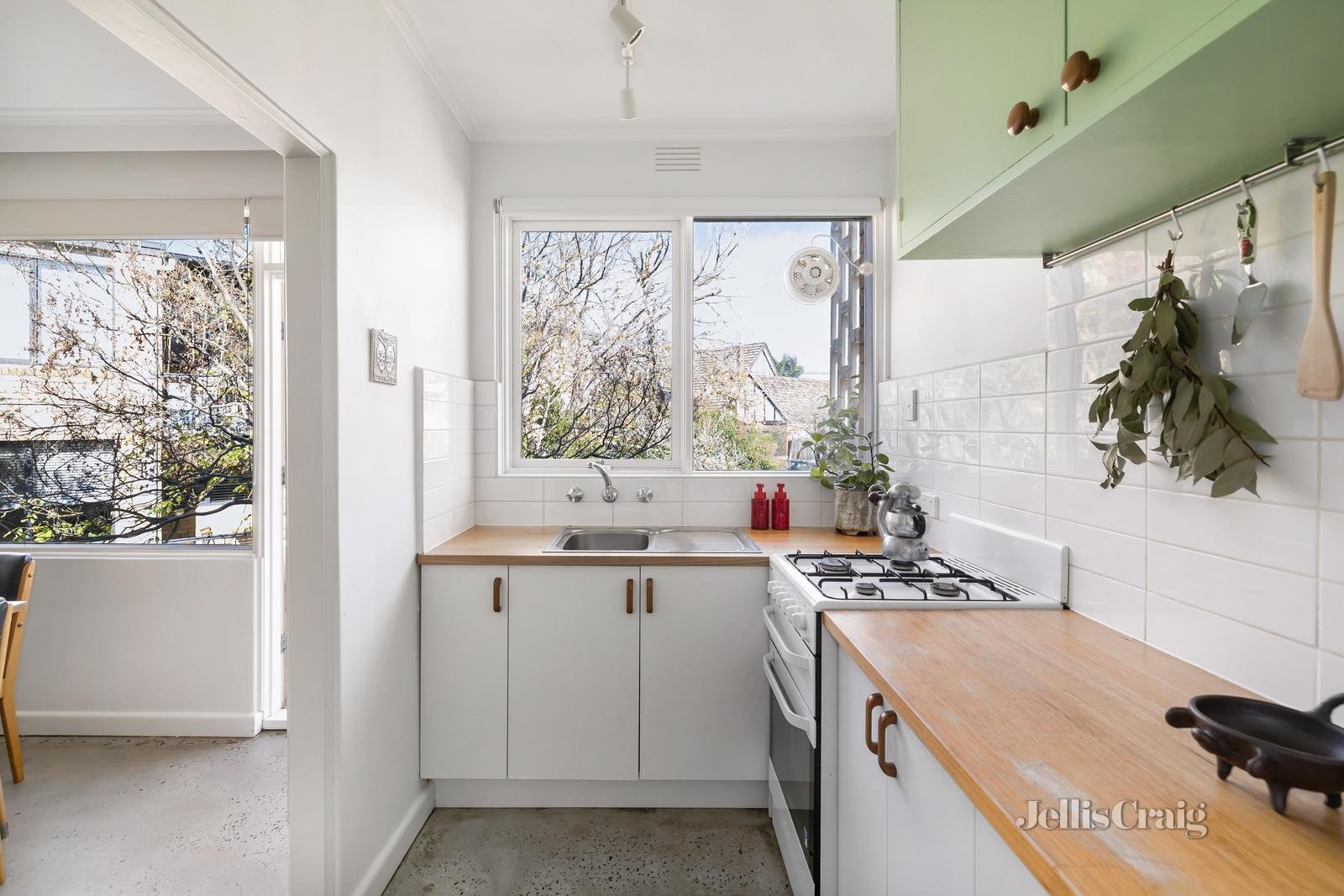 4/3 Brookfield Court, Hawthorn East image 4