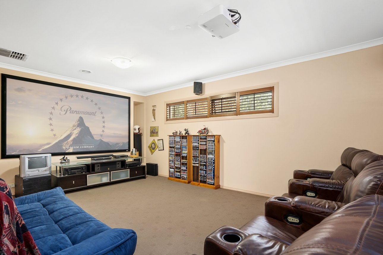 43 Browallia Drive, Corio image 2