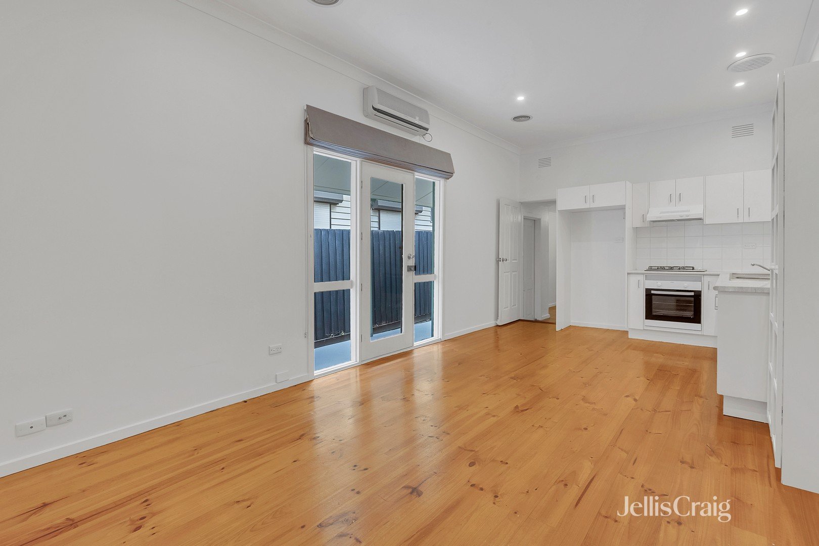 43 Burnell Street, Brunswick West image 2