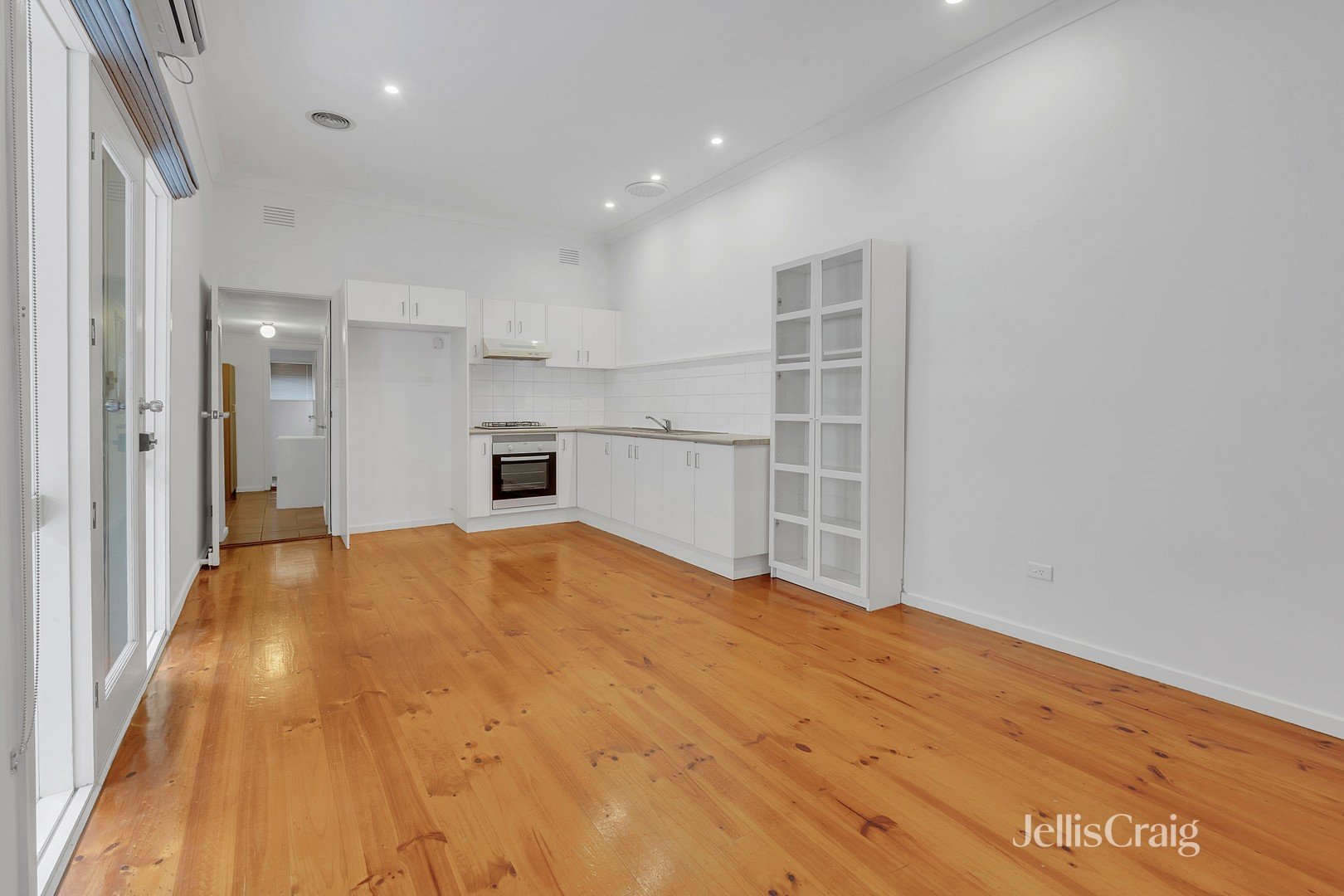 43 Burnell Street, Brunswick West image 3