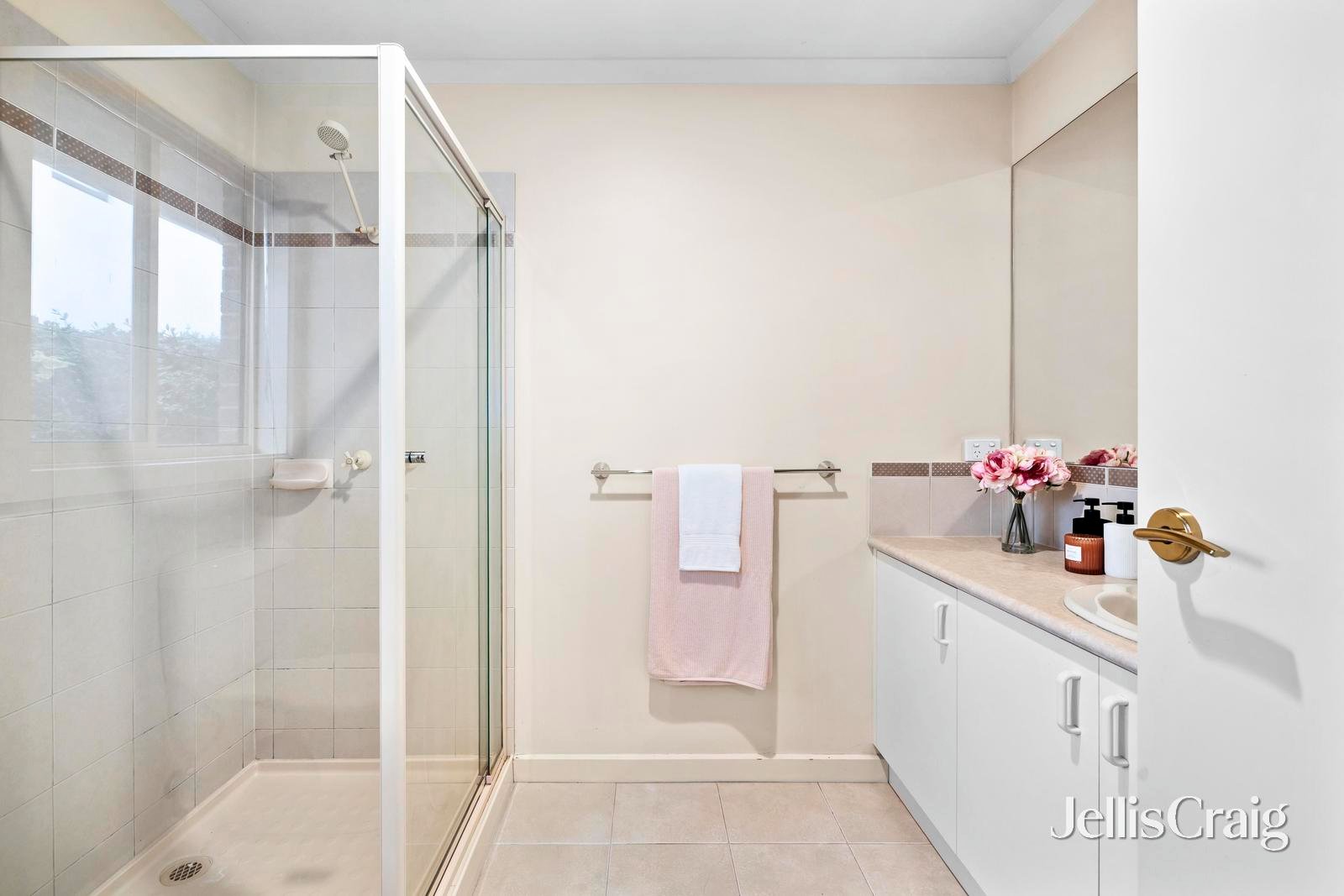 43 Chapel Street, Glen&nbsp;Waverley image 8