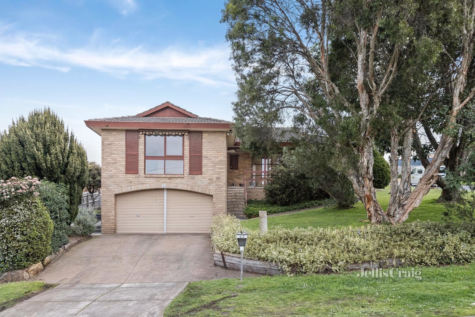 43 Clubpoint Drive, Chirnside Park image 1