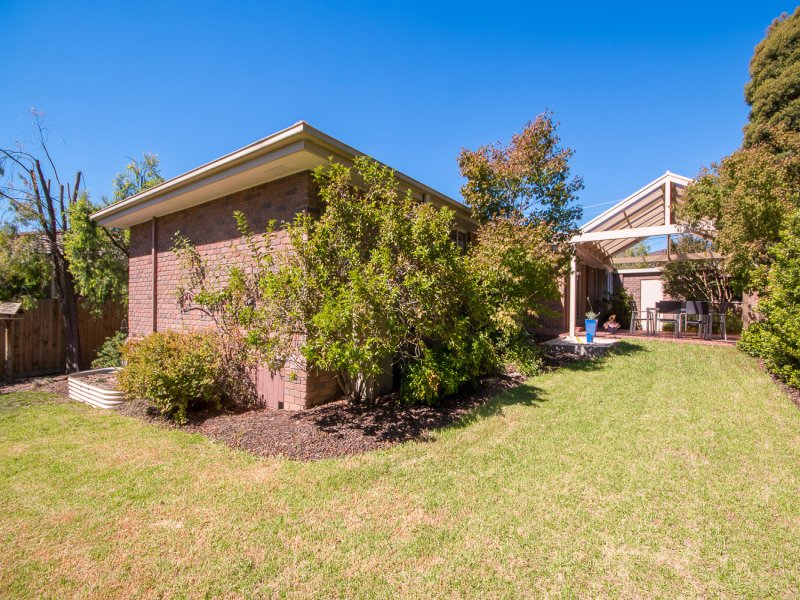 43 Croydon Hills Drive, Croydon Hills image 17