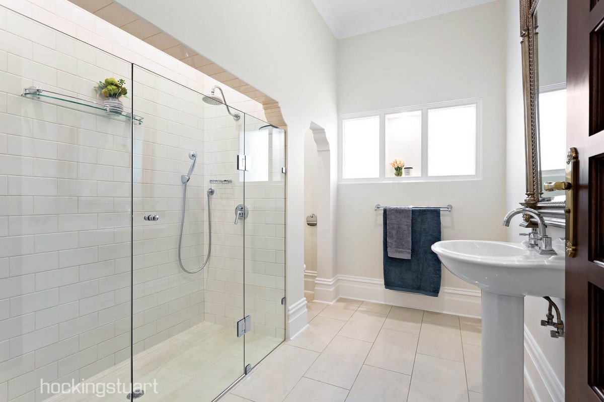 43 Doncaster Road, Balwyn North image 7