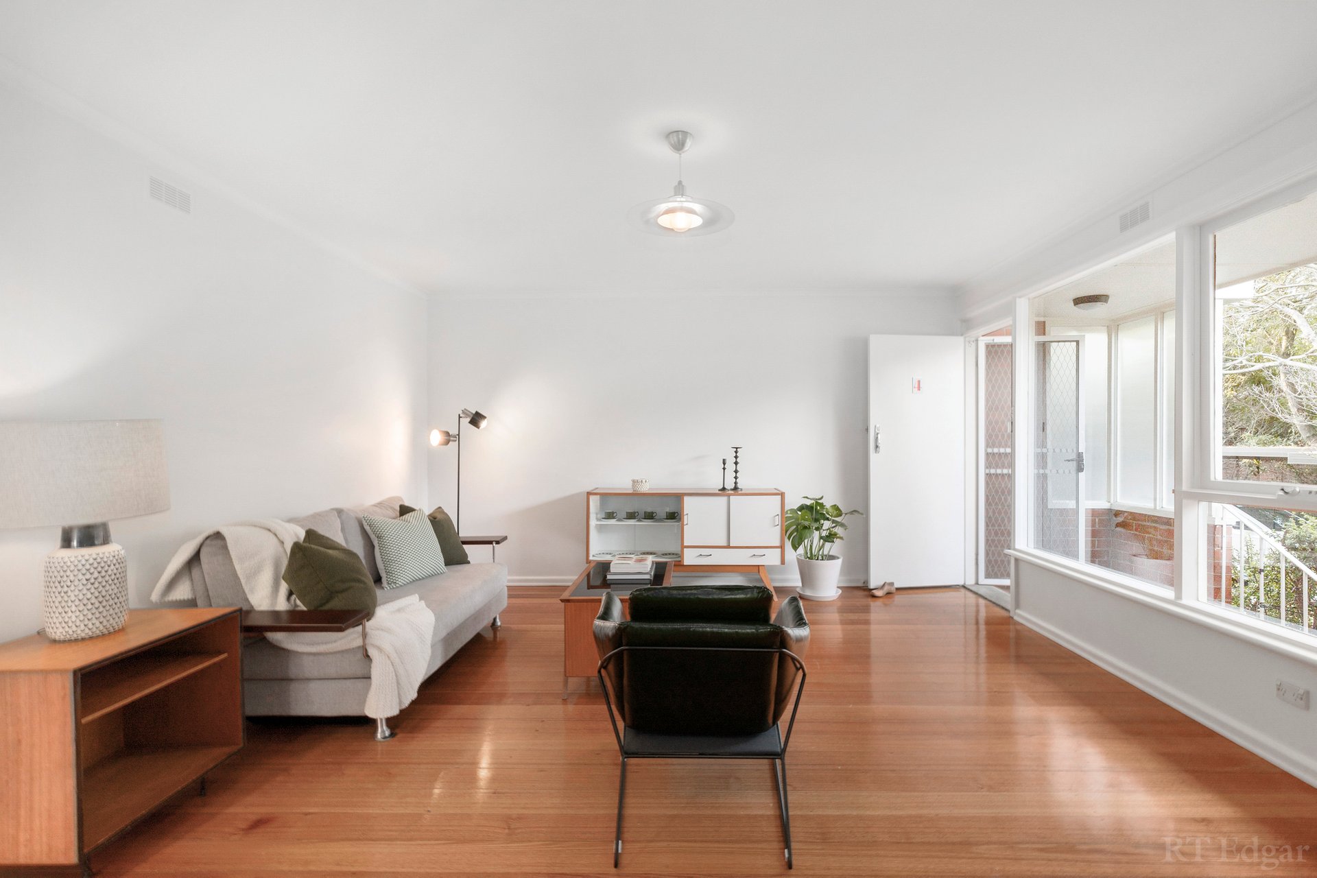 Property Gallery Thumbnail 2