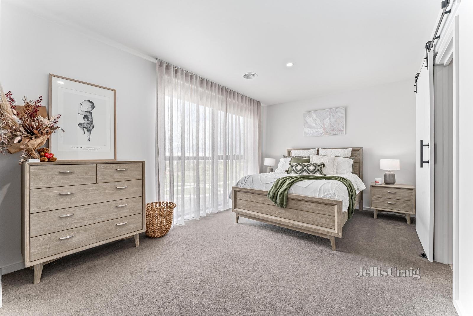 43 Edgar Avenue, Cranbourne South image 7