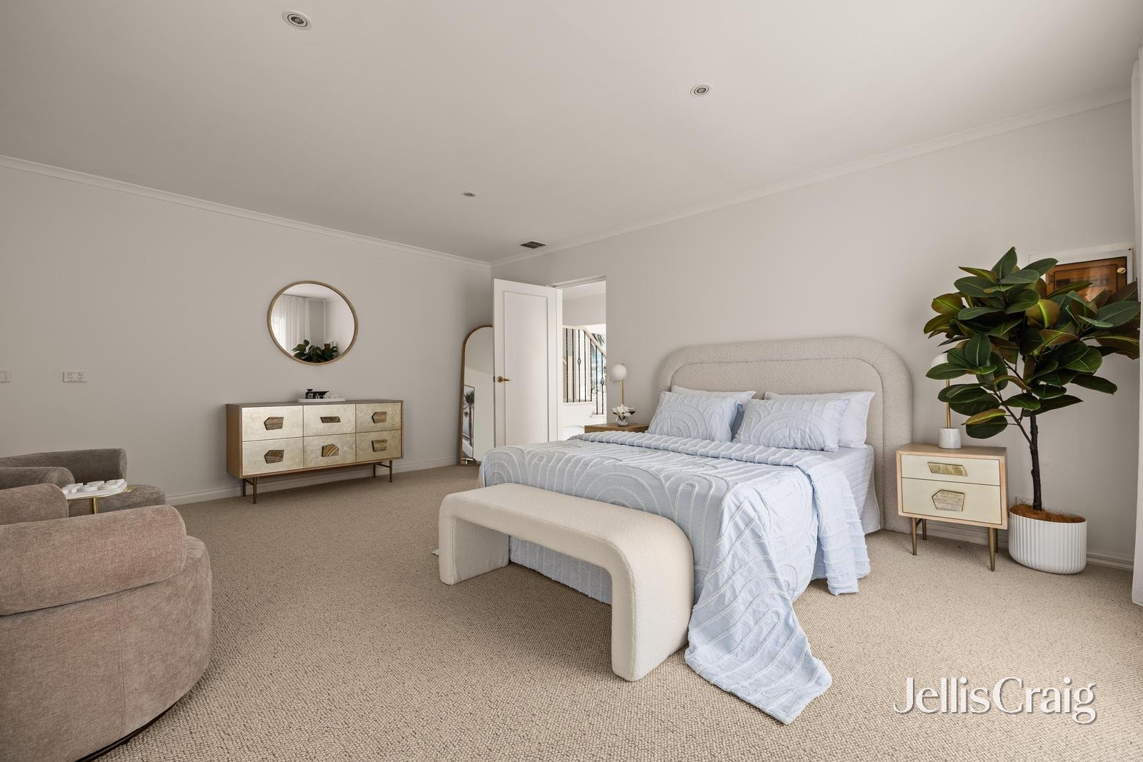 43 Elm Grove, Brighton image 9