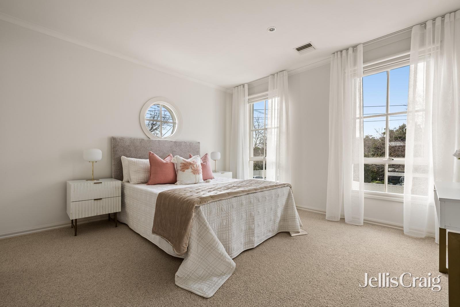 43 Elm Grove, Brighton image 12