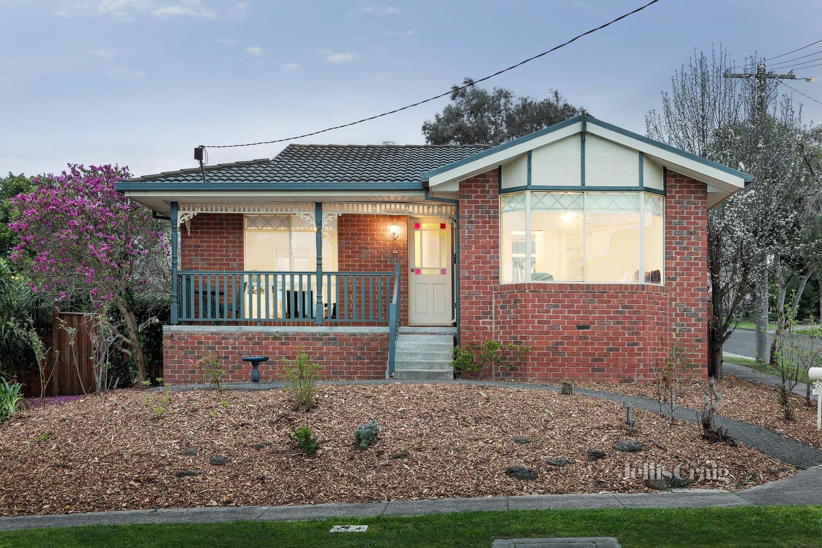 43 Elonera Avenue, Greensborough image 1