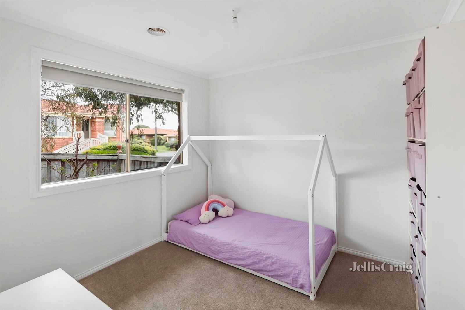 43 Elonera Avenue, Greensborough image 12