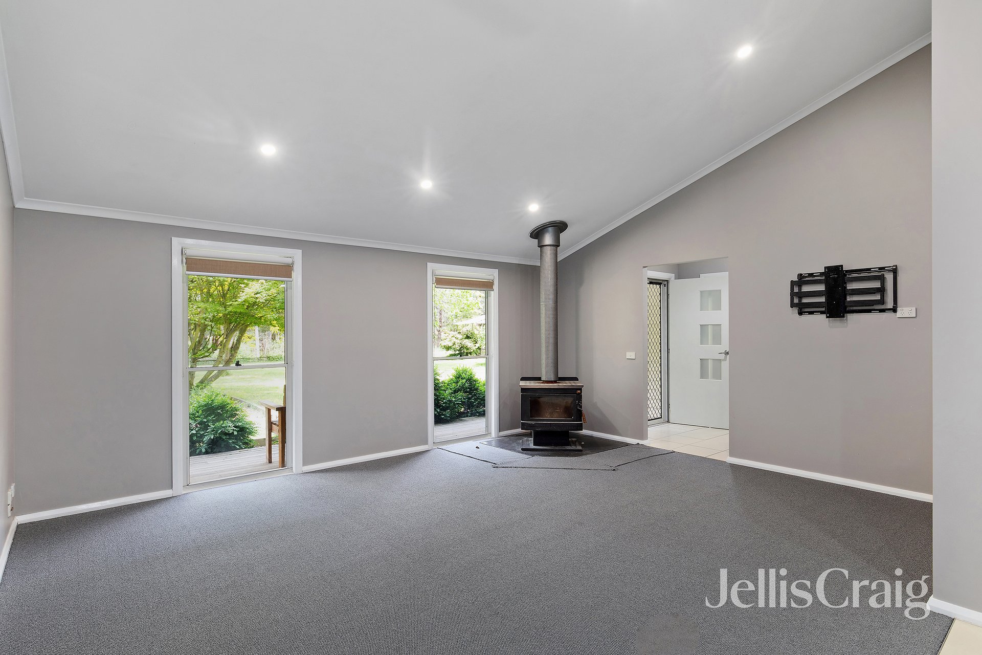 43 Forest Road, Flowerdale image 3