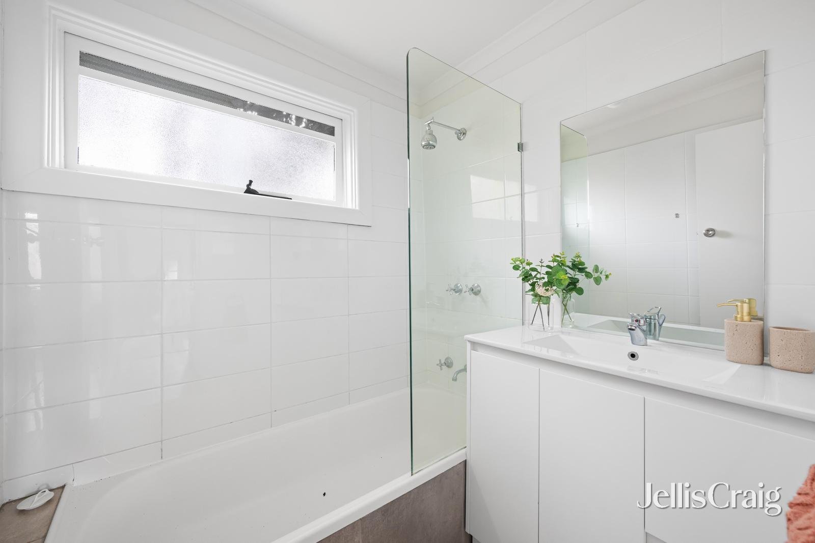 43 Fraser Street, Brunswick image 9