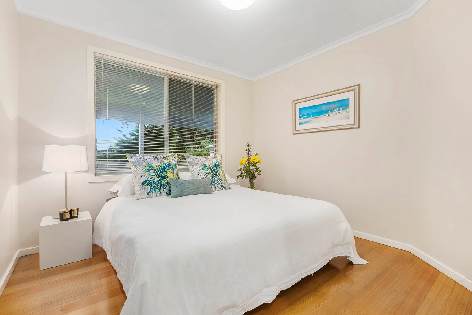 Property Gallery Thumbnail 6