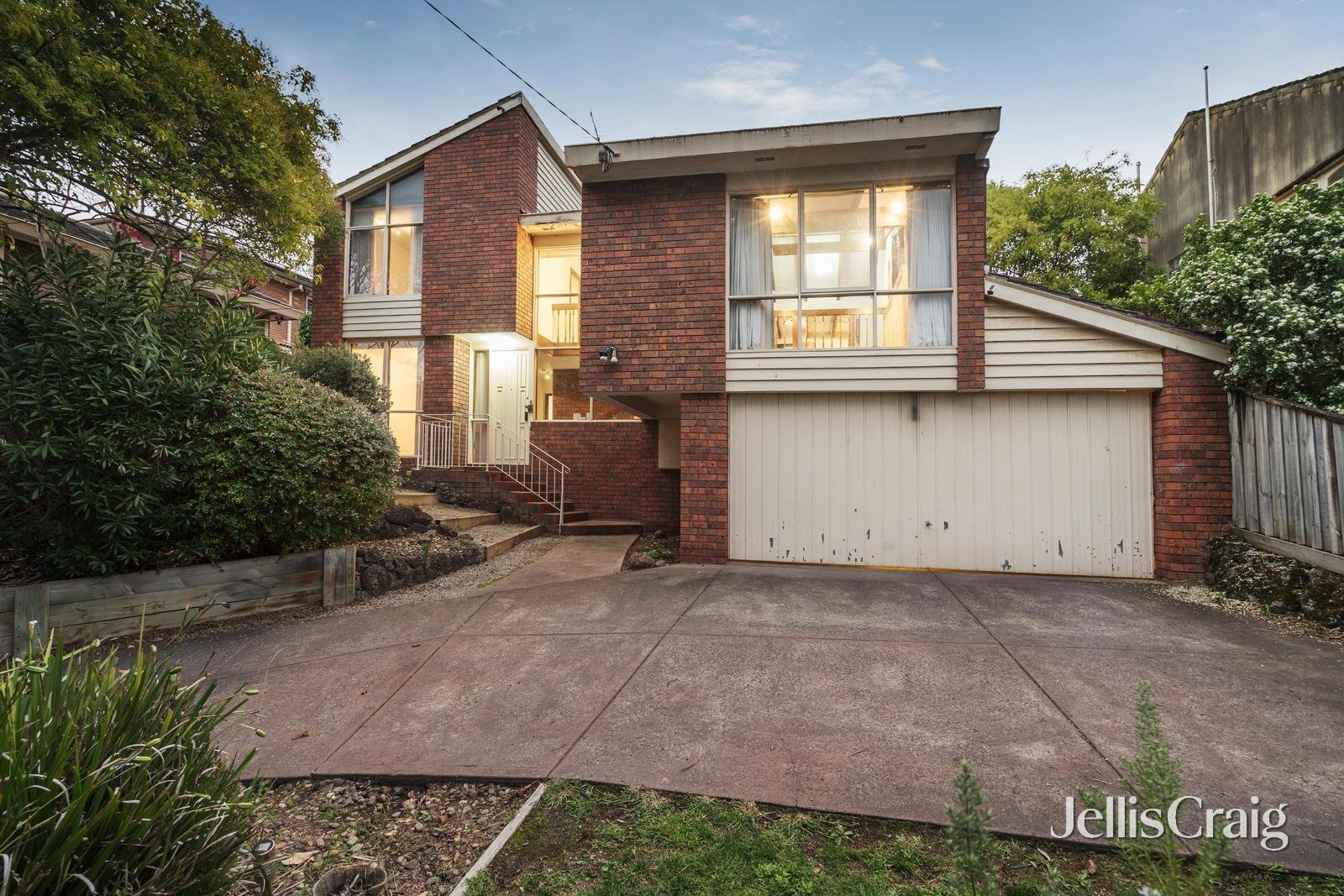 43 Fyfe Drive, Templestowe&nbsp;Lower image 1