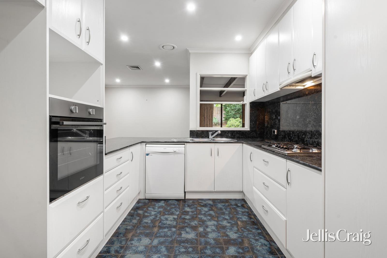 43 Fyfe Drive, Templestowe&nbsp;Lower image 4