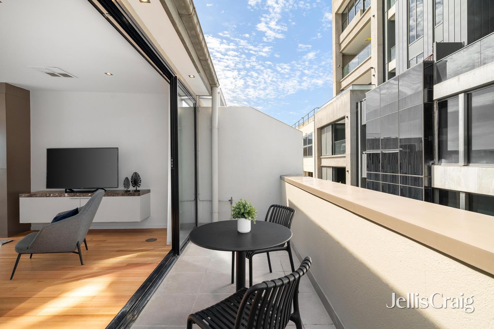 43 Garden Lane, South Yarra image 9