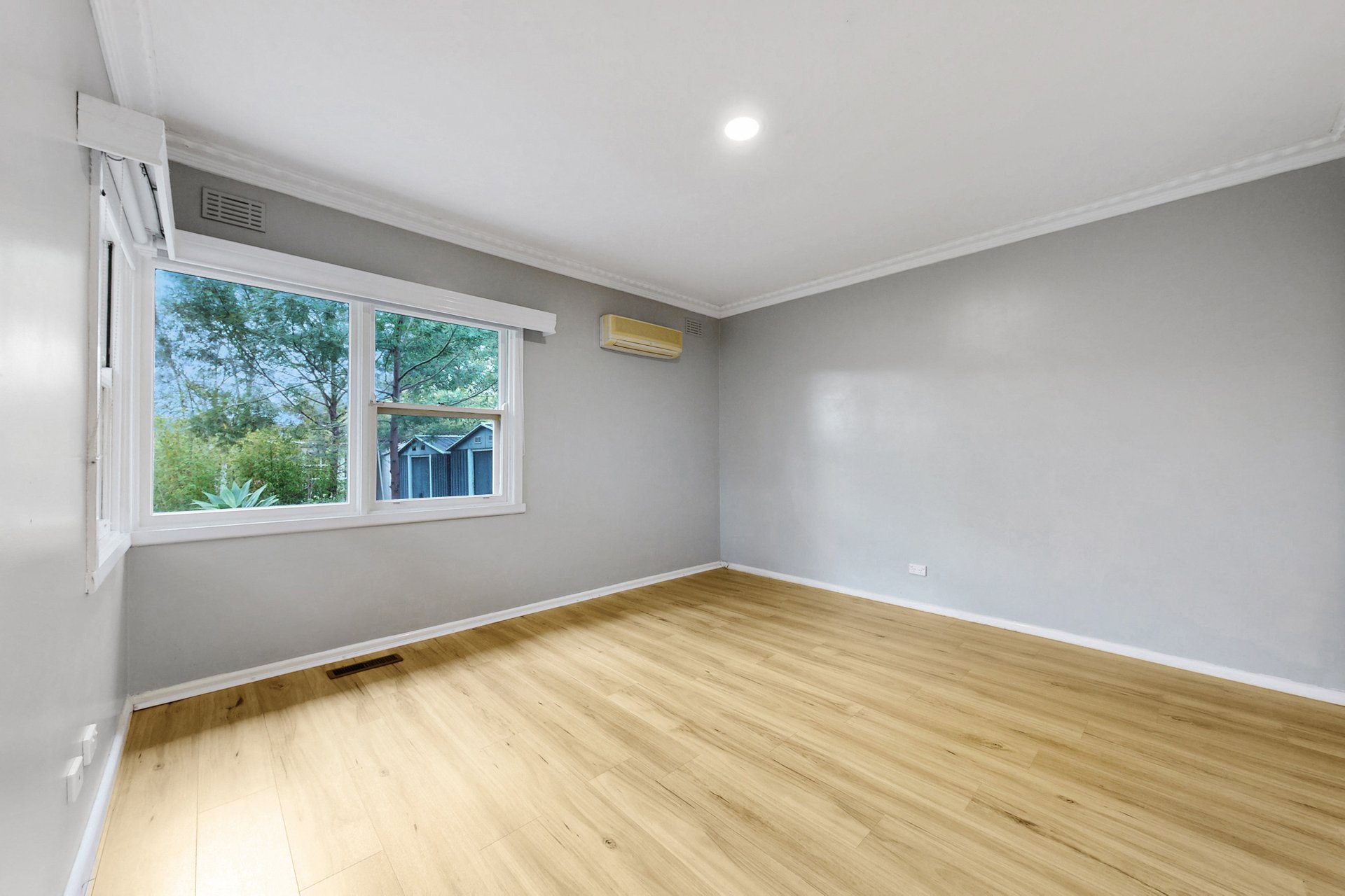 43 Gardenia Road, Balwyn North image 11