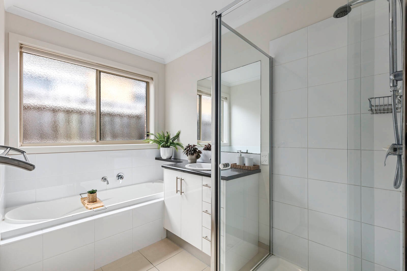 Property Gallery Thumbnail 12