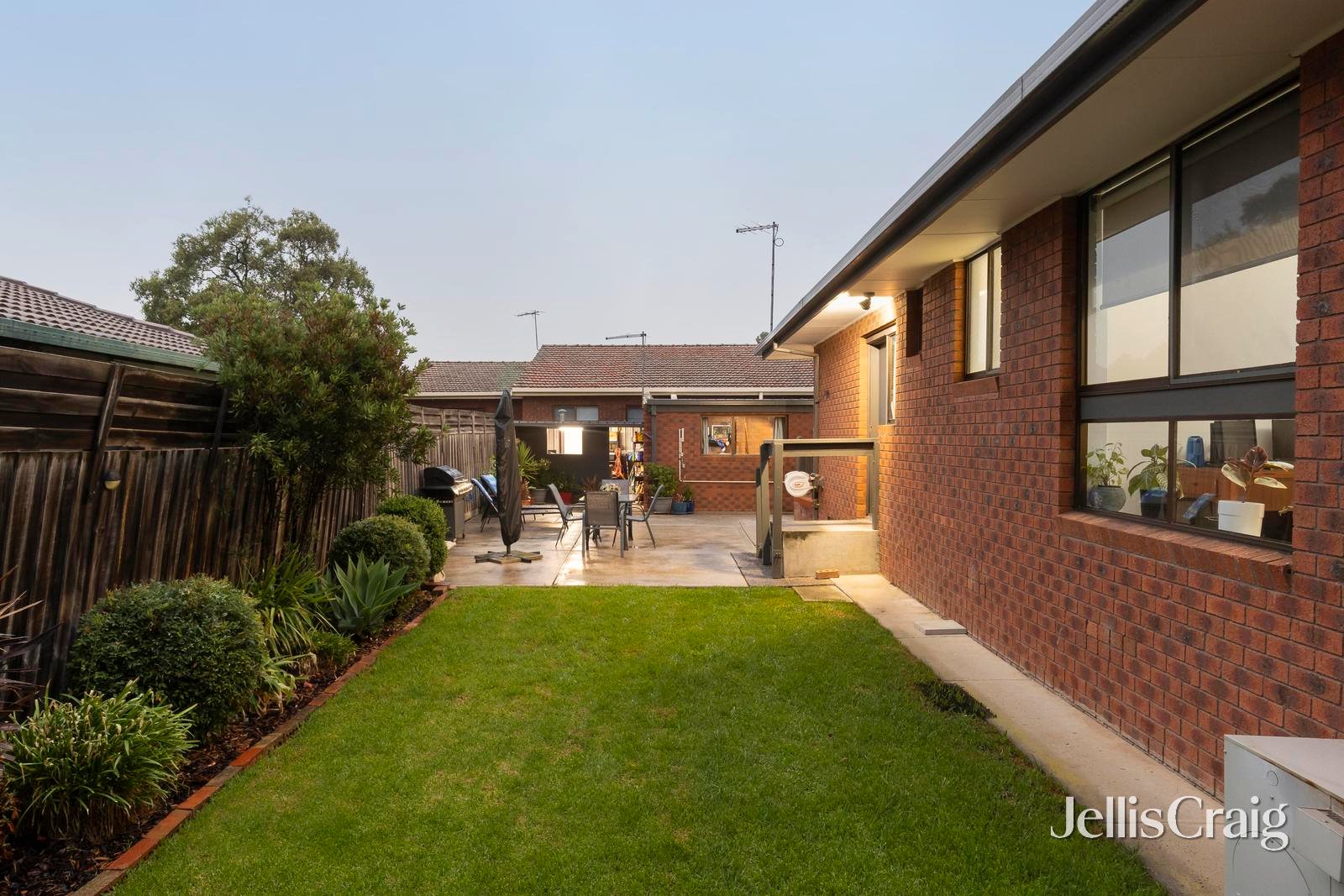 43 Greenhills Road, Bundoora image 2