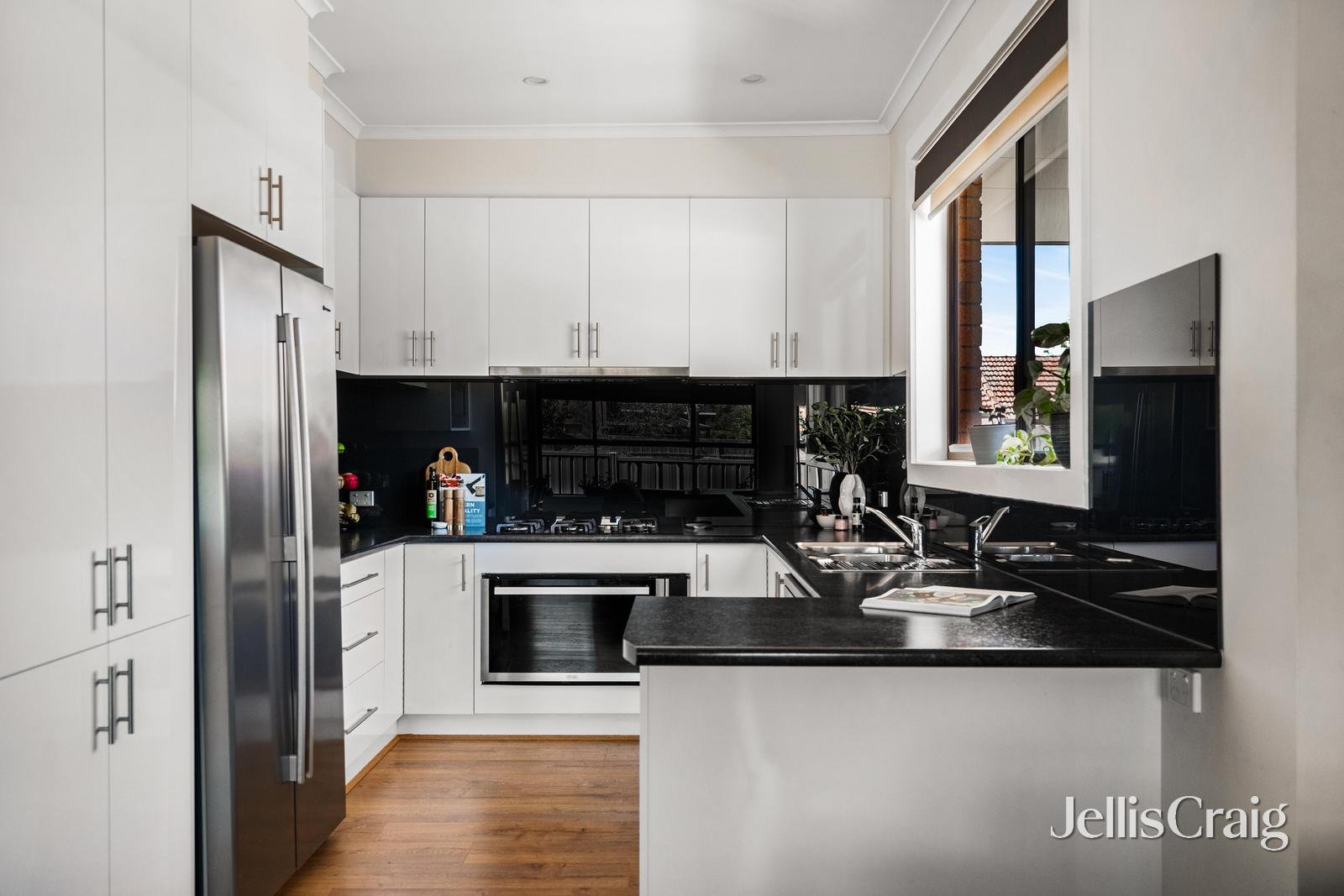 43 Greenhills Road, Bundoora image 4