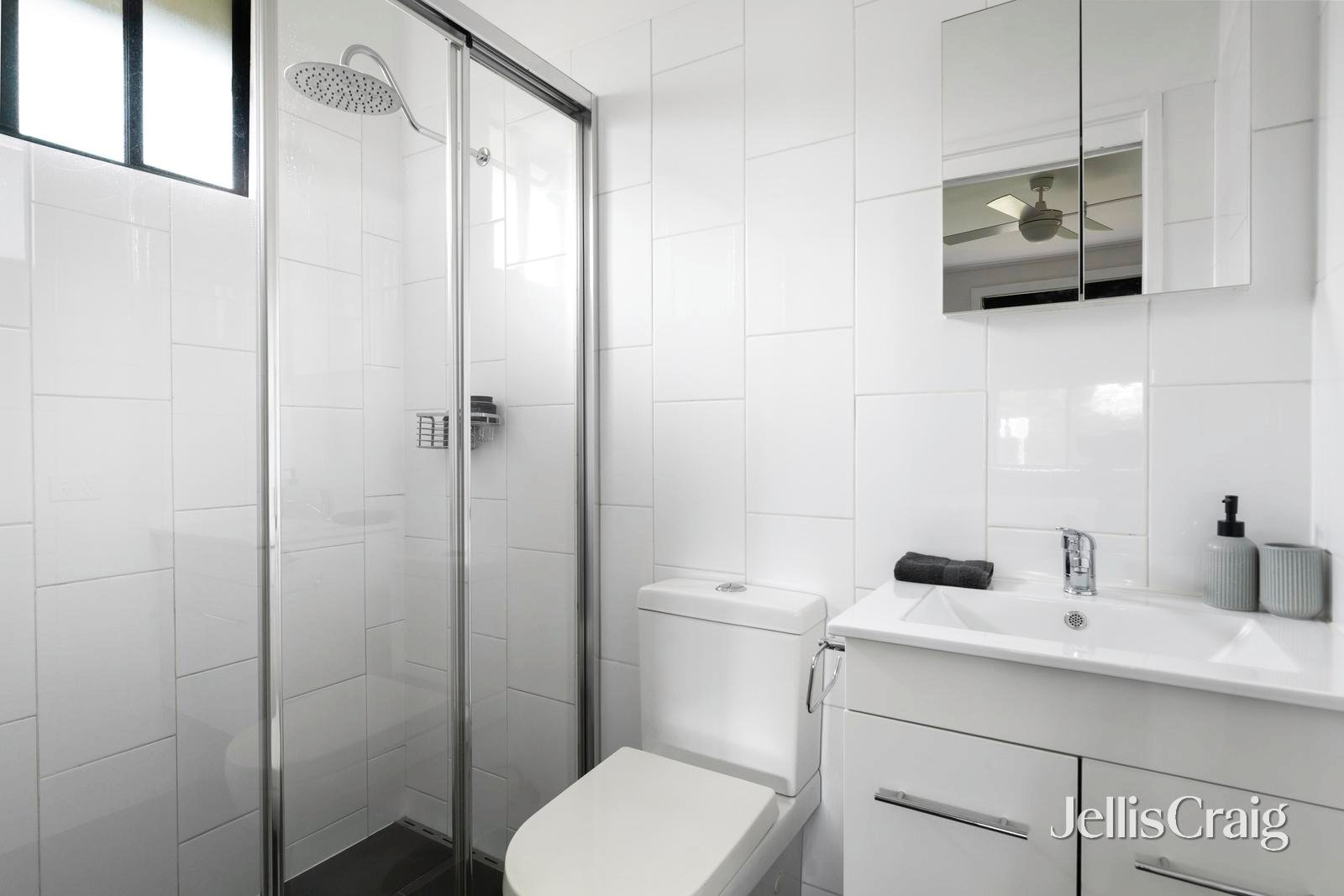 43 Greenhills Road, Bundoora image 11