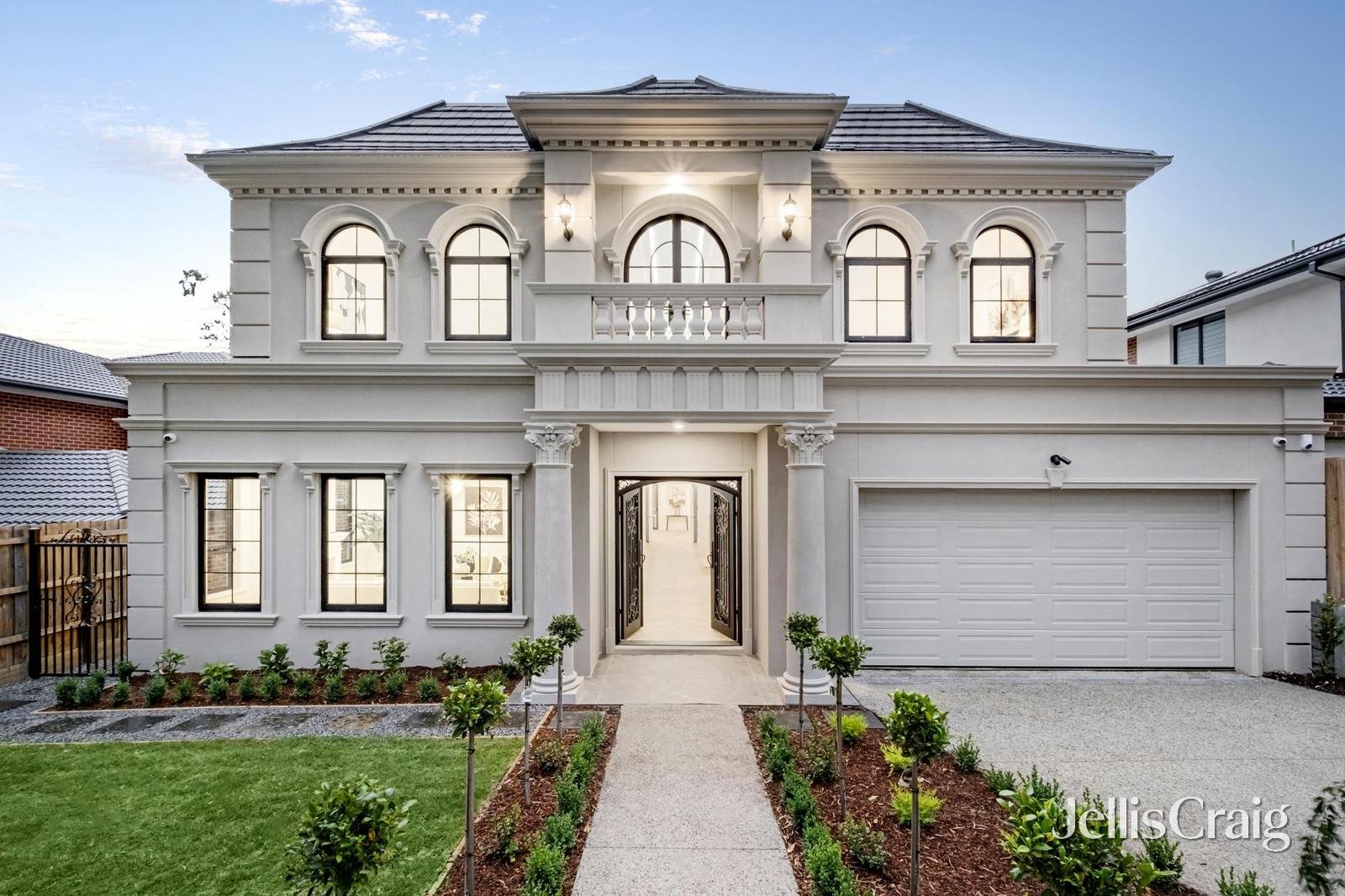 43 Greenways Road, Glen Waverley image 1