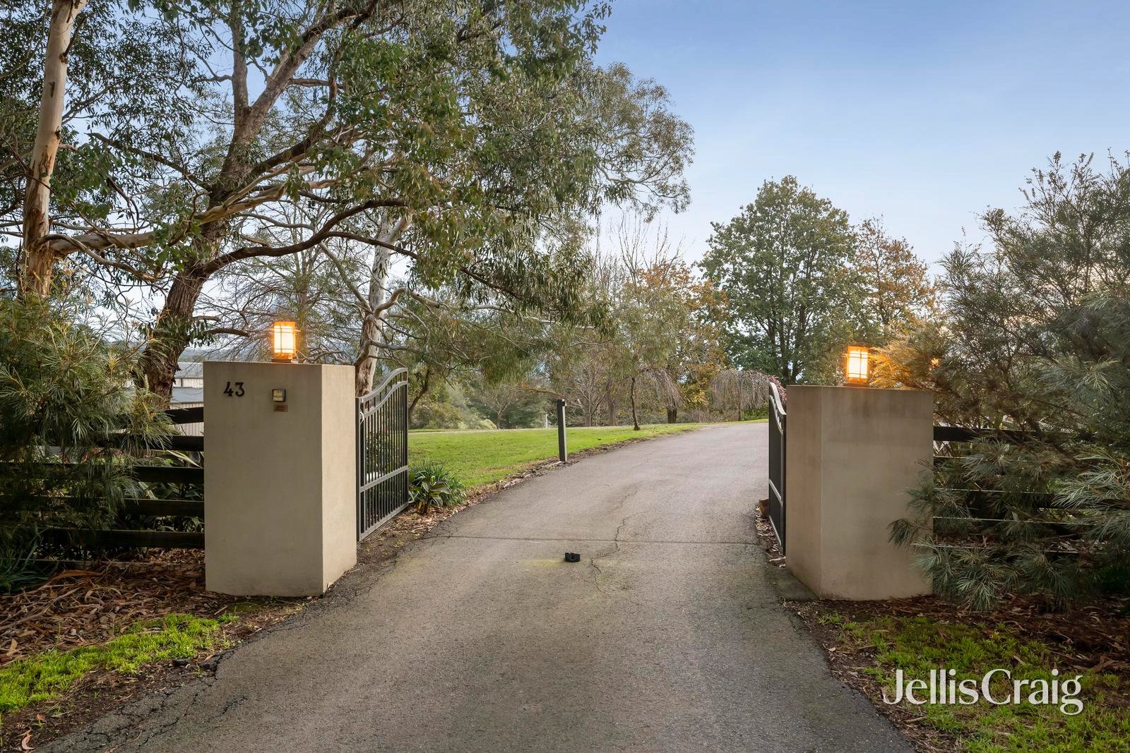 43 Gruyere Road, Gruyere image 30