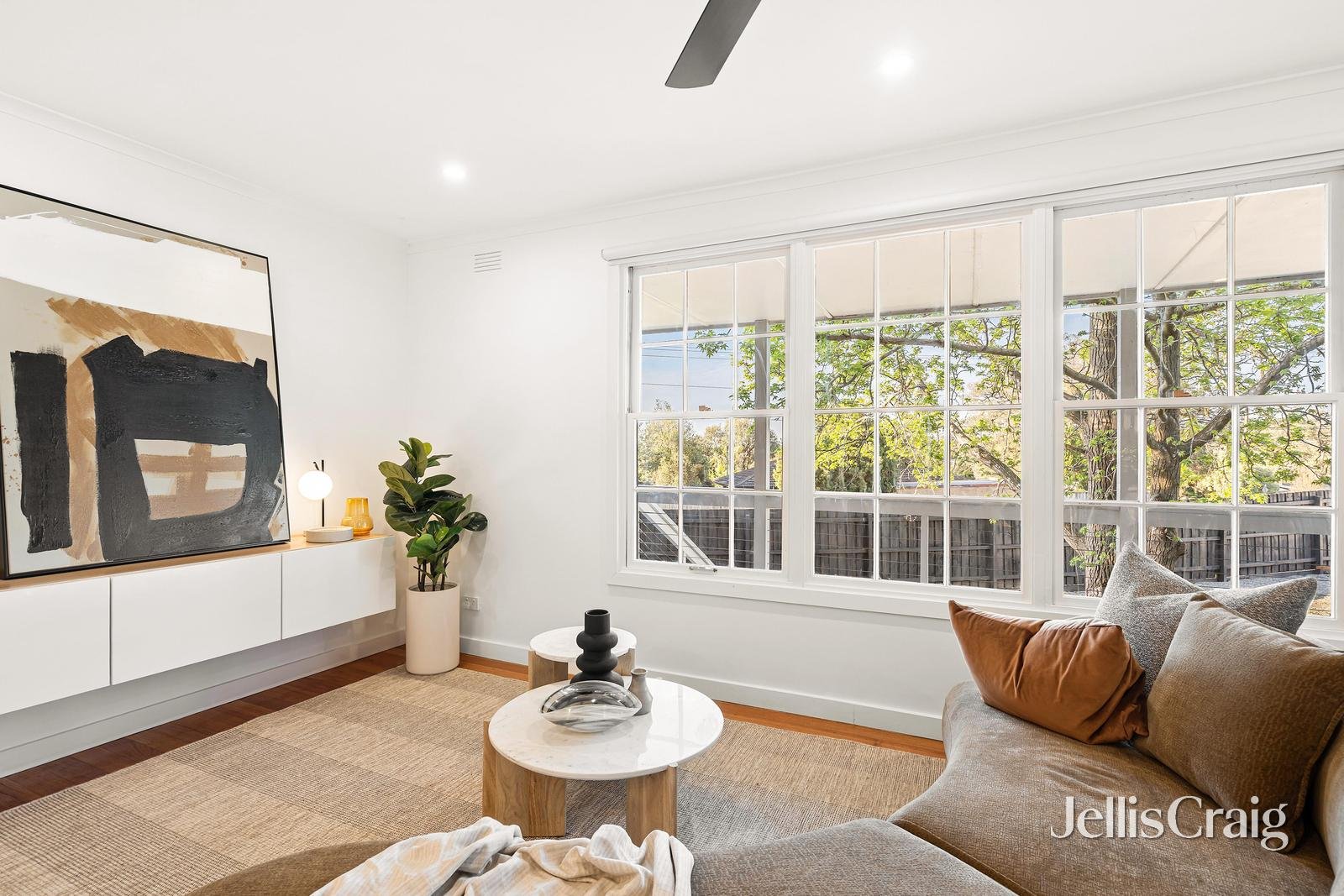 43 Hawthory Road, Kilsyth image 2