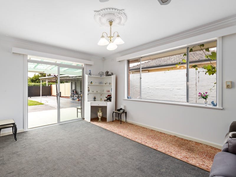 Property Gallery Thumbnail 2
