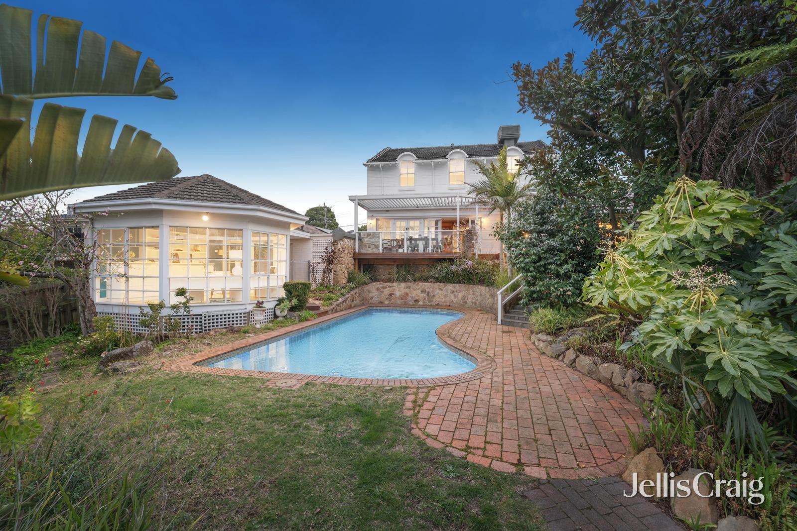 43 Hinkler Road, Glen Waverley image 11