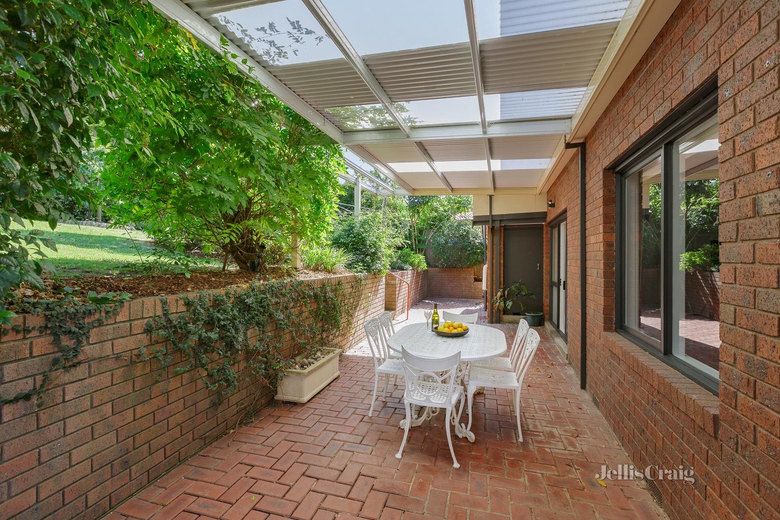 43 Huntingfield Drive, Doncaster East image 12