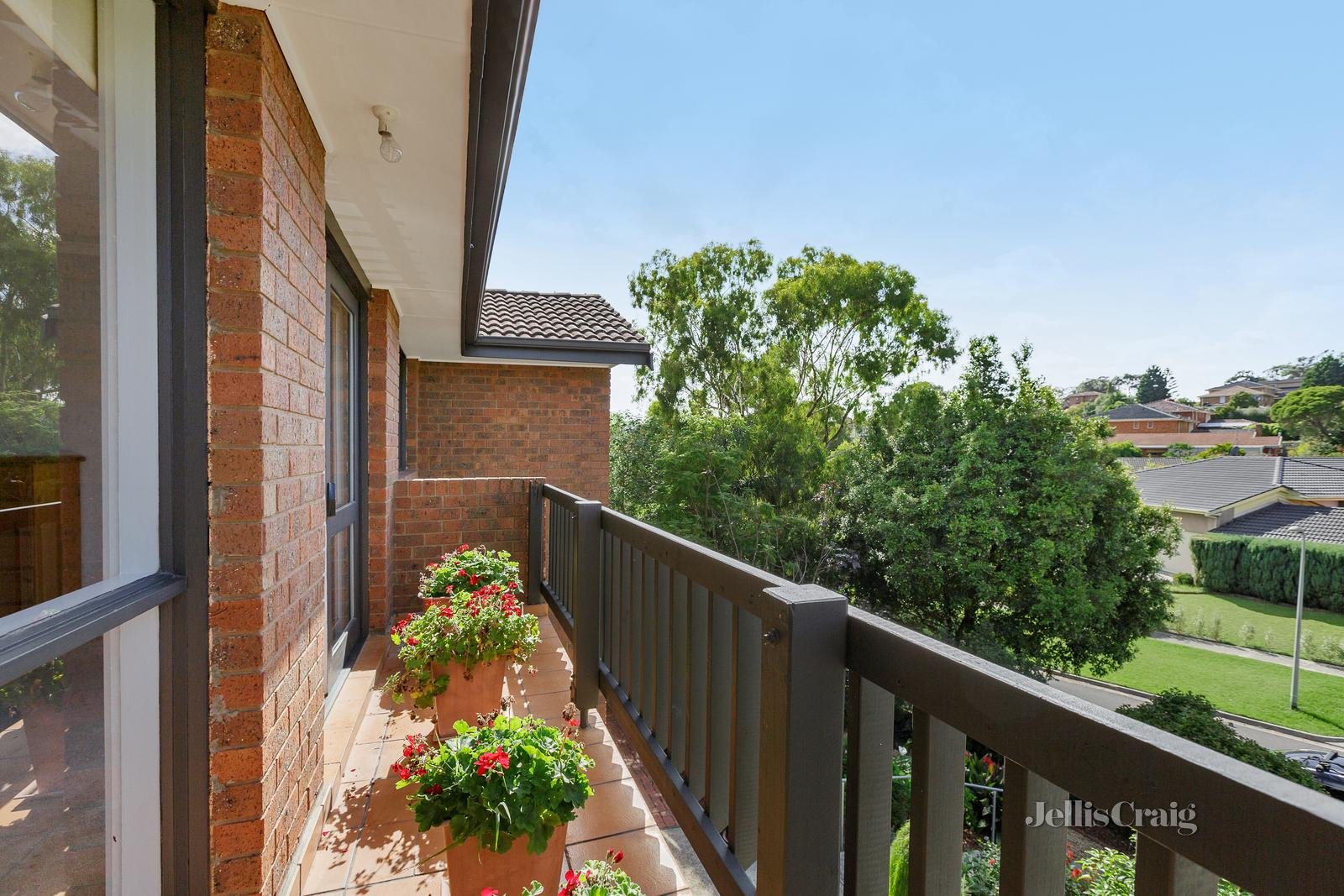 43 Huntingfield Drive, Doncaster East image 14