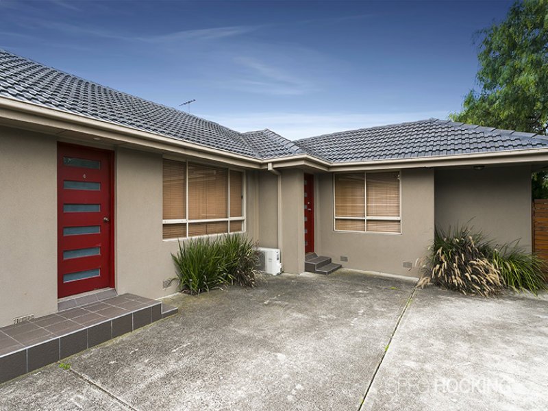 4/3 Jubilee Street, Newport image 2