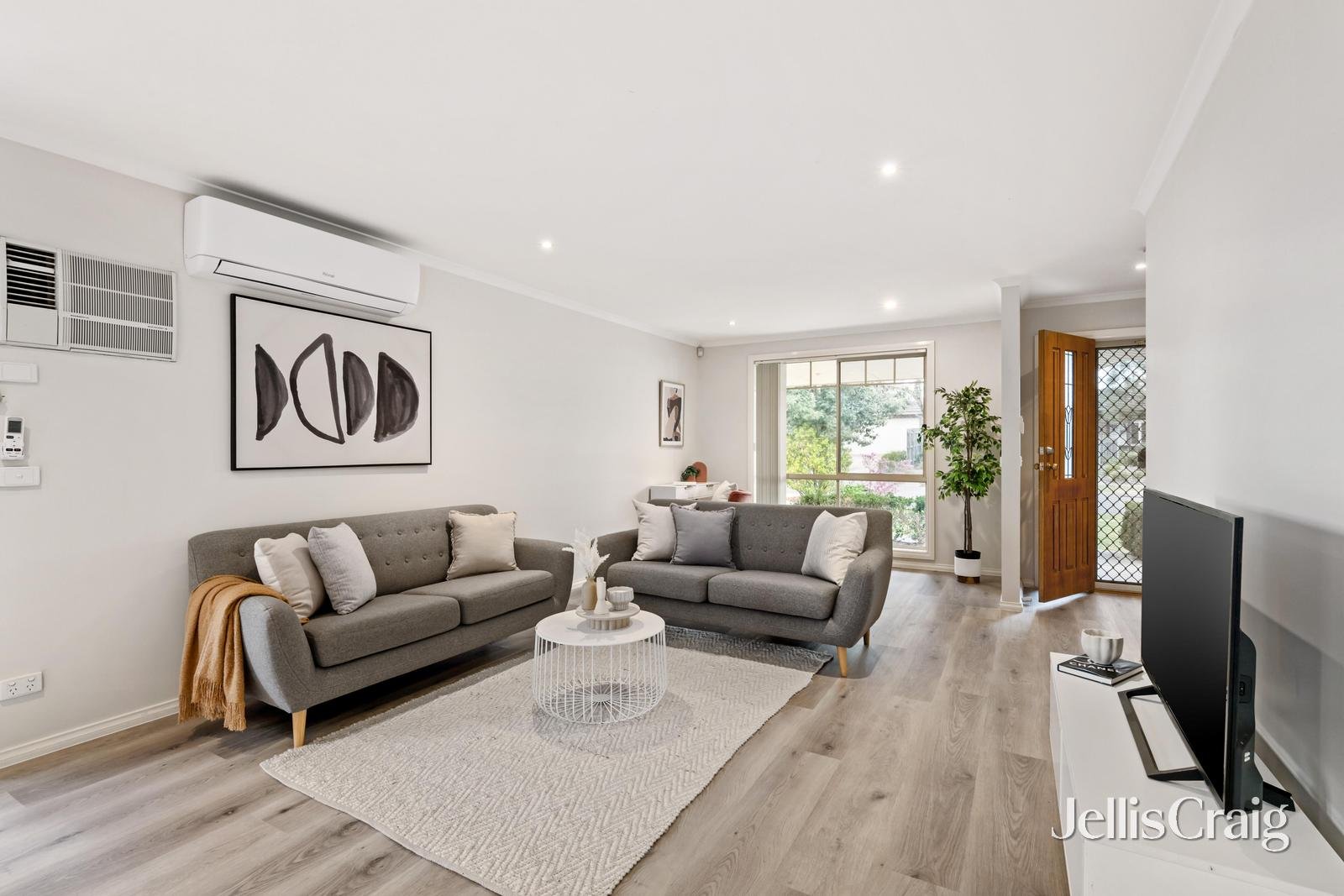 43 Kathryn Road, Knoxfield image 2