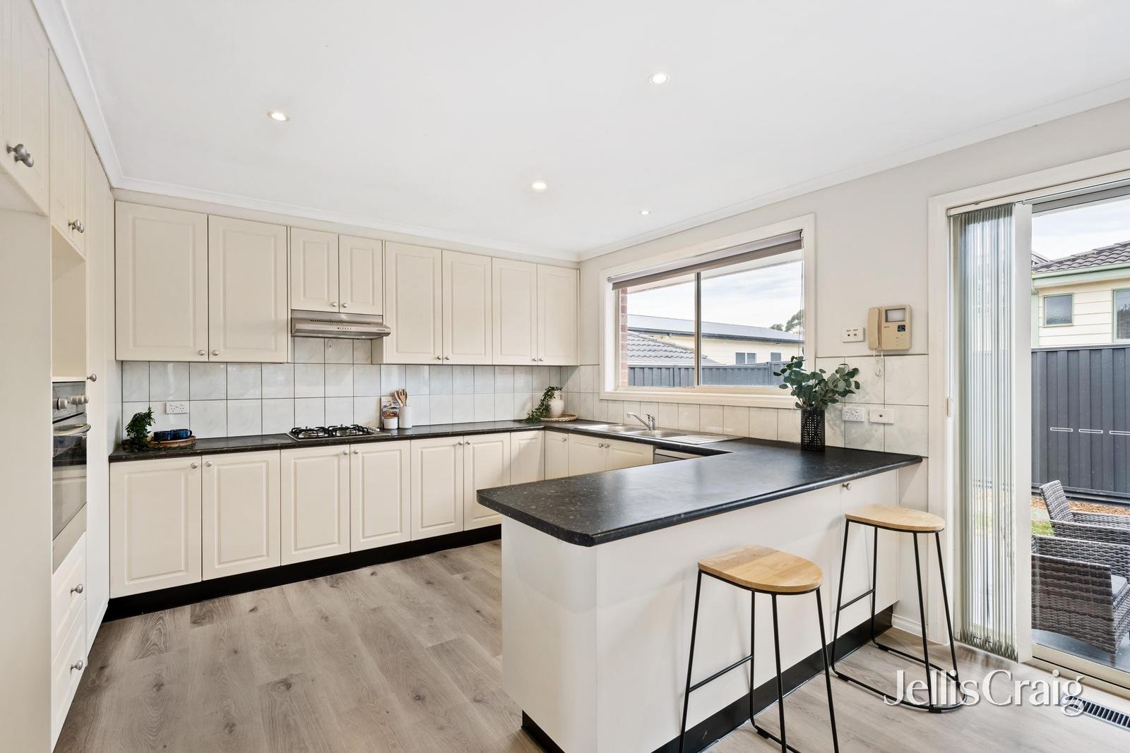 43 Kathryn Road, Knoxfield image 5