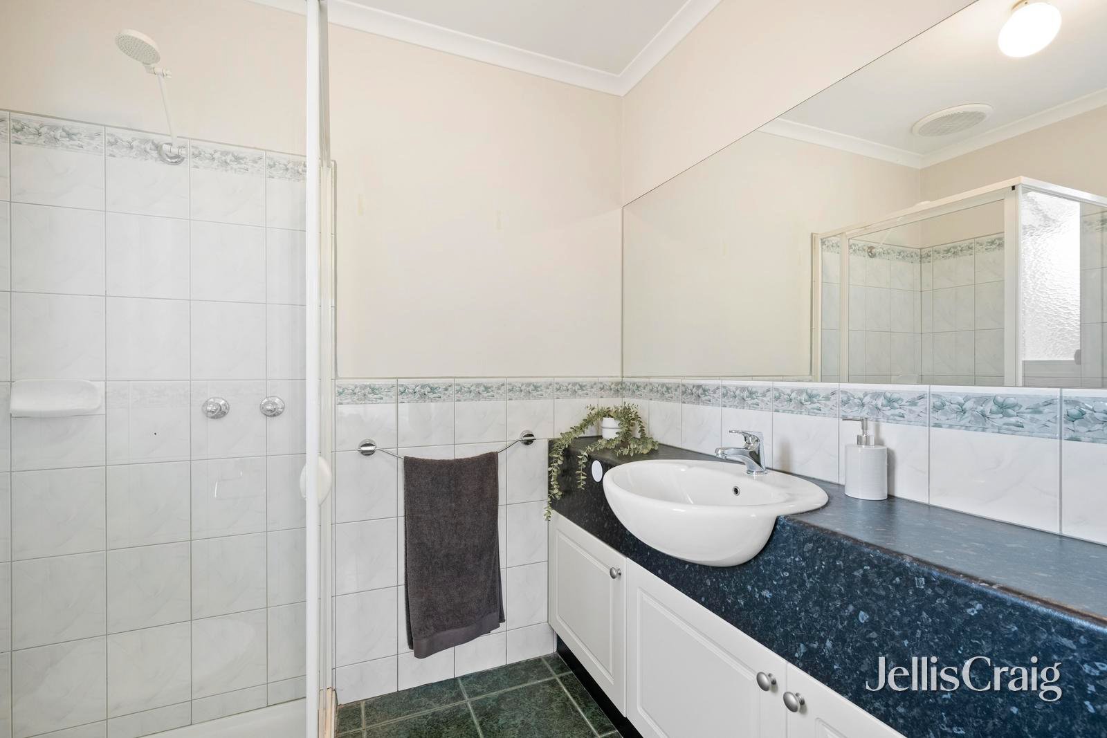 43 Kathryn Road, Knoxfield image 7