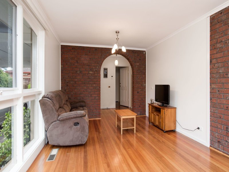 43 Landstrom Quadrant, Kilsyth image 2