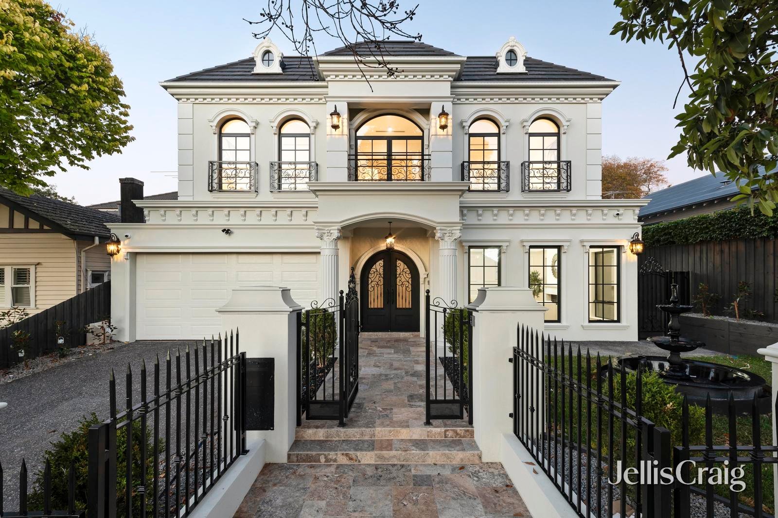 43 Mills Street, Glen&nbsp;Iris image 1