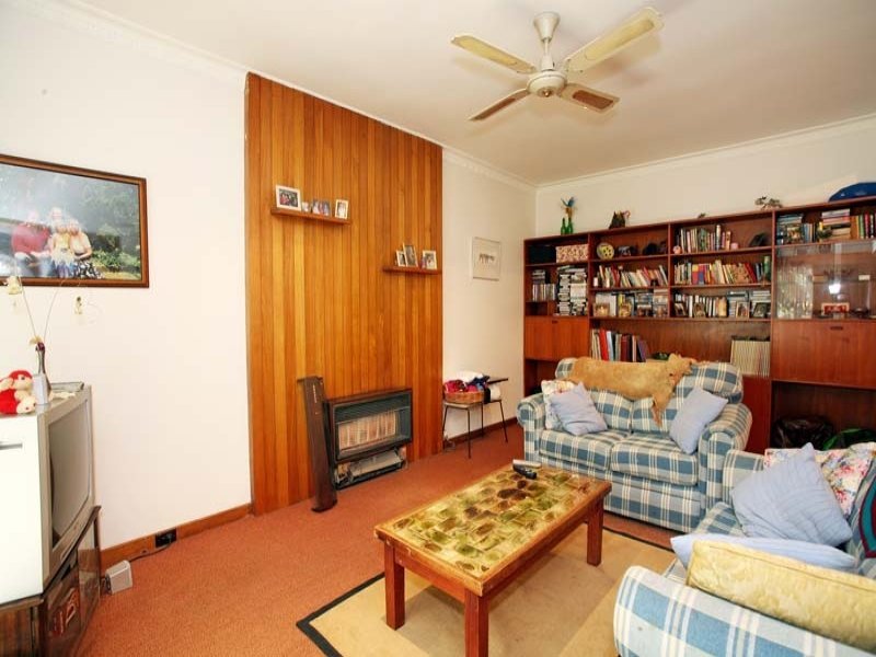 43 Monash Street, Box Hill South image 3
