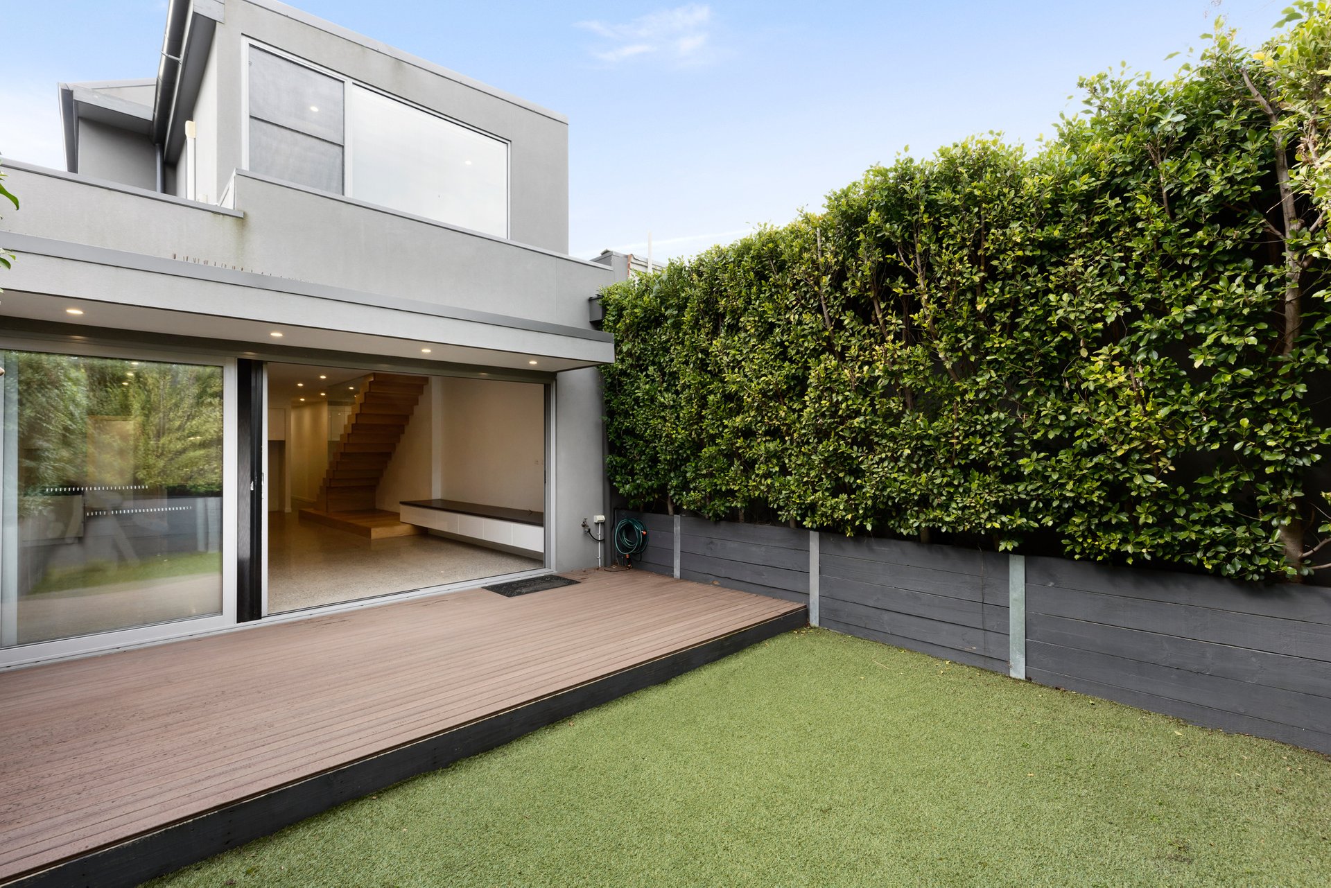 Property Gallery Thumbnail 8