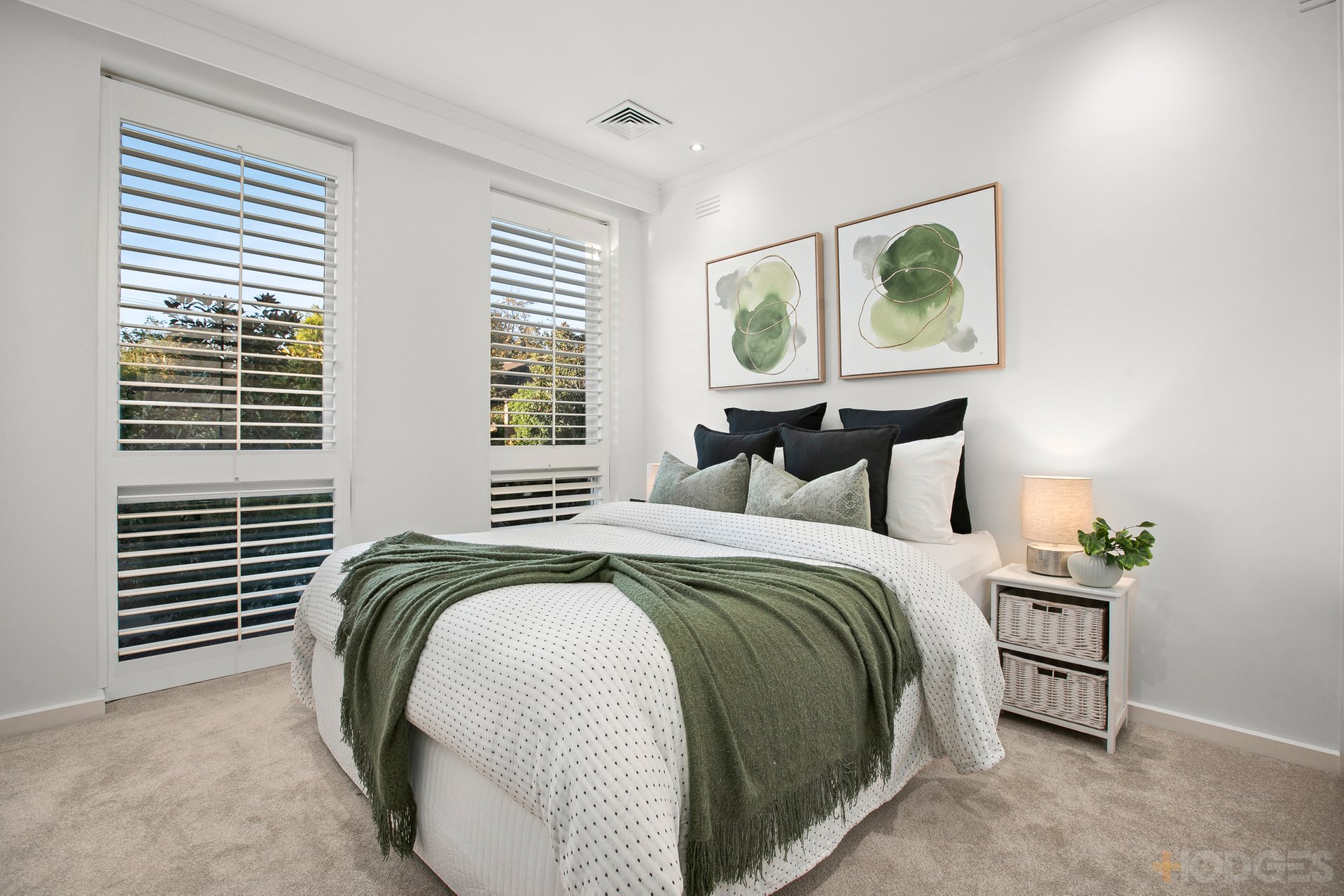 4 / 3 Oak Grove Brighton