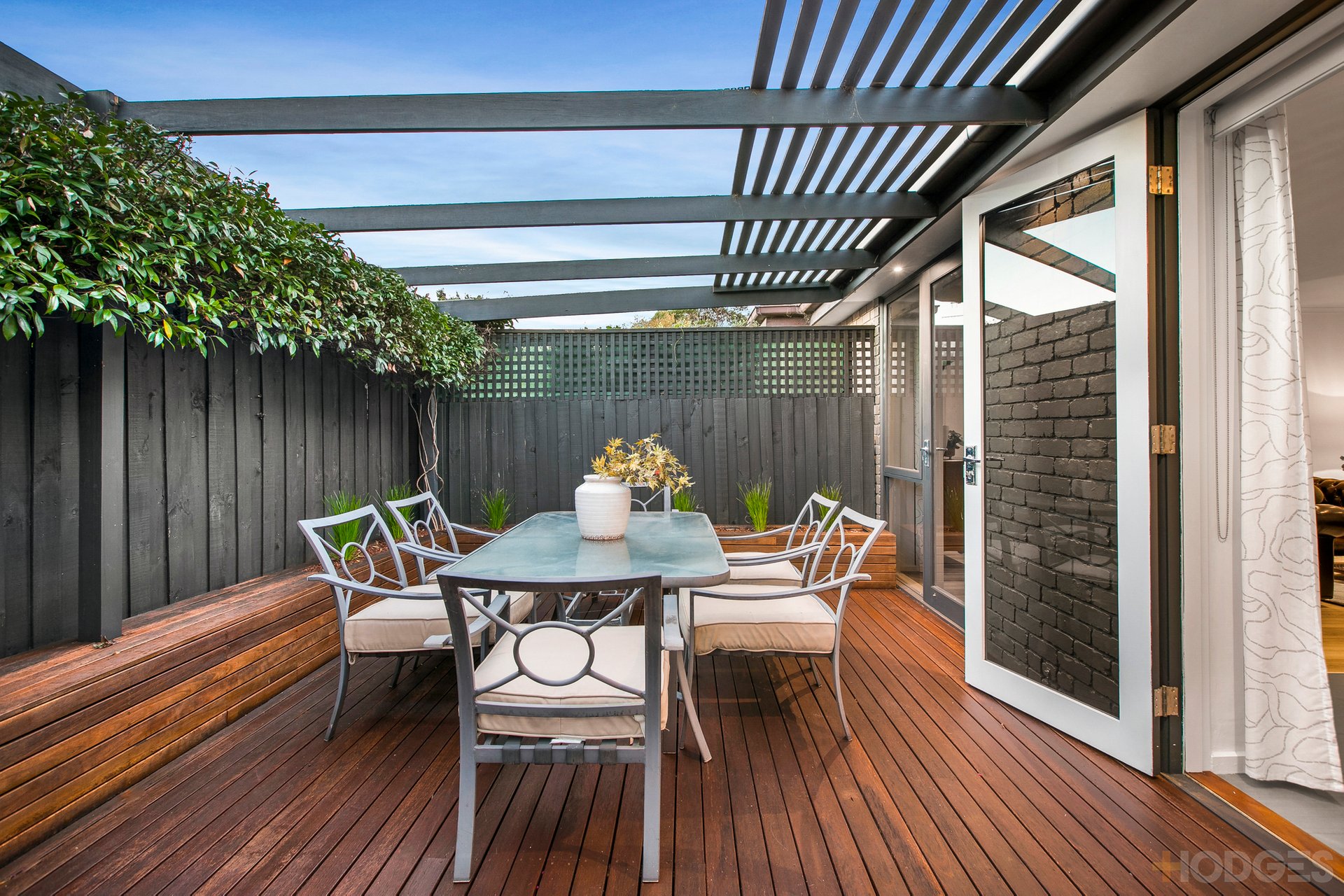 4 / 3 Oak Grove Brighton