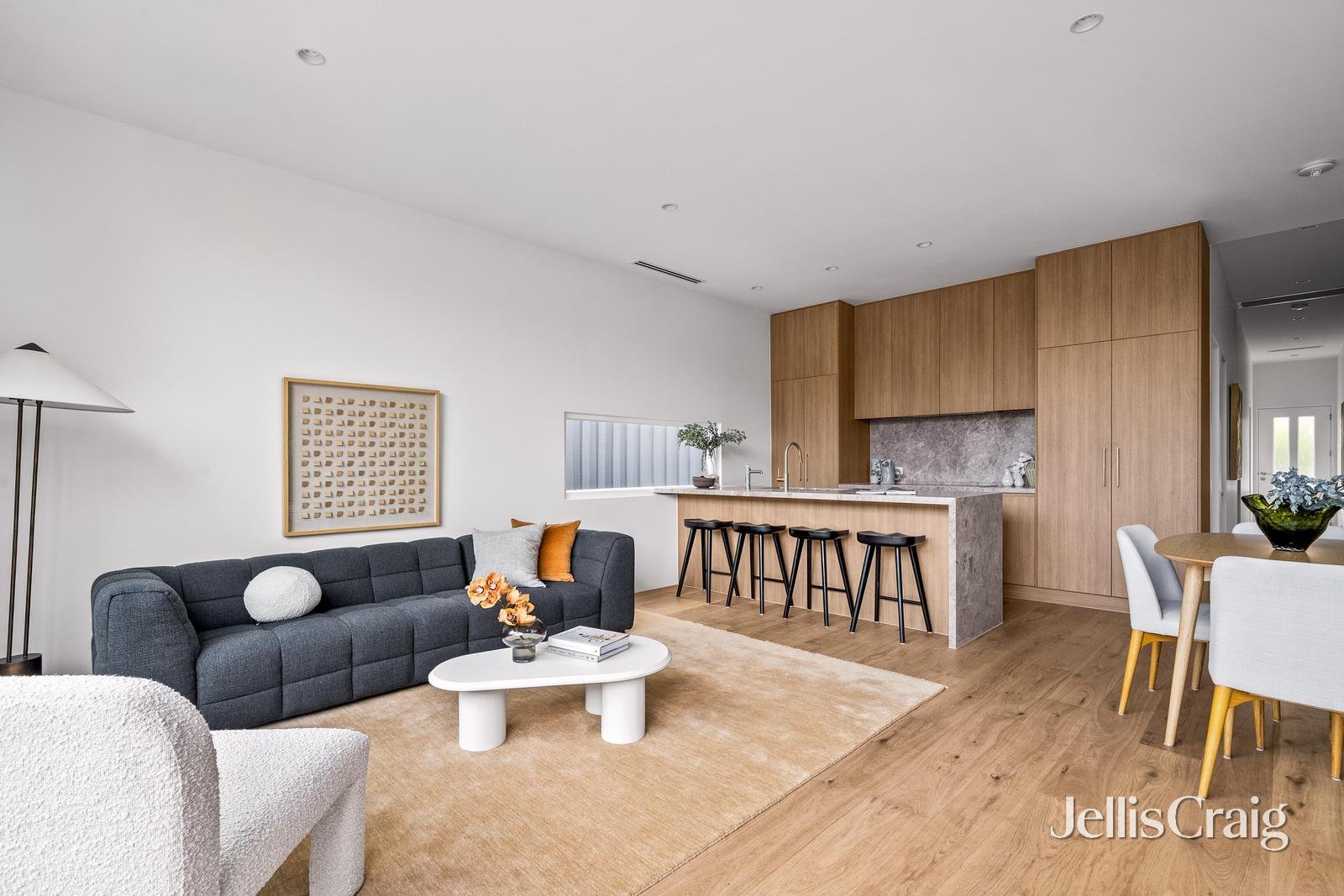 43 Ovens Street, Yarraville image 2