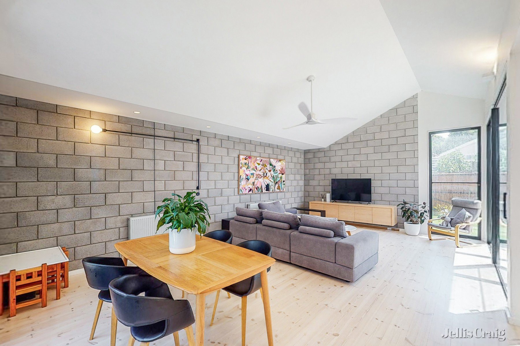 43 Phillips Street, Coburg image 4