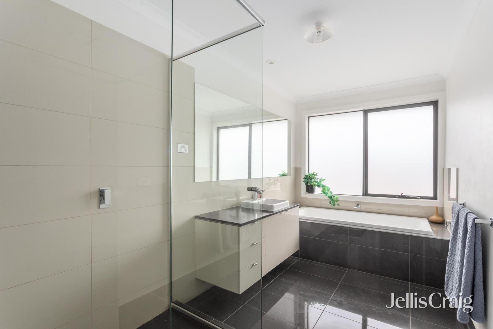 43 Purtell Street, Bentleigh East image 11