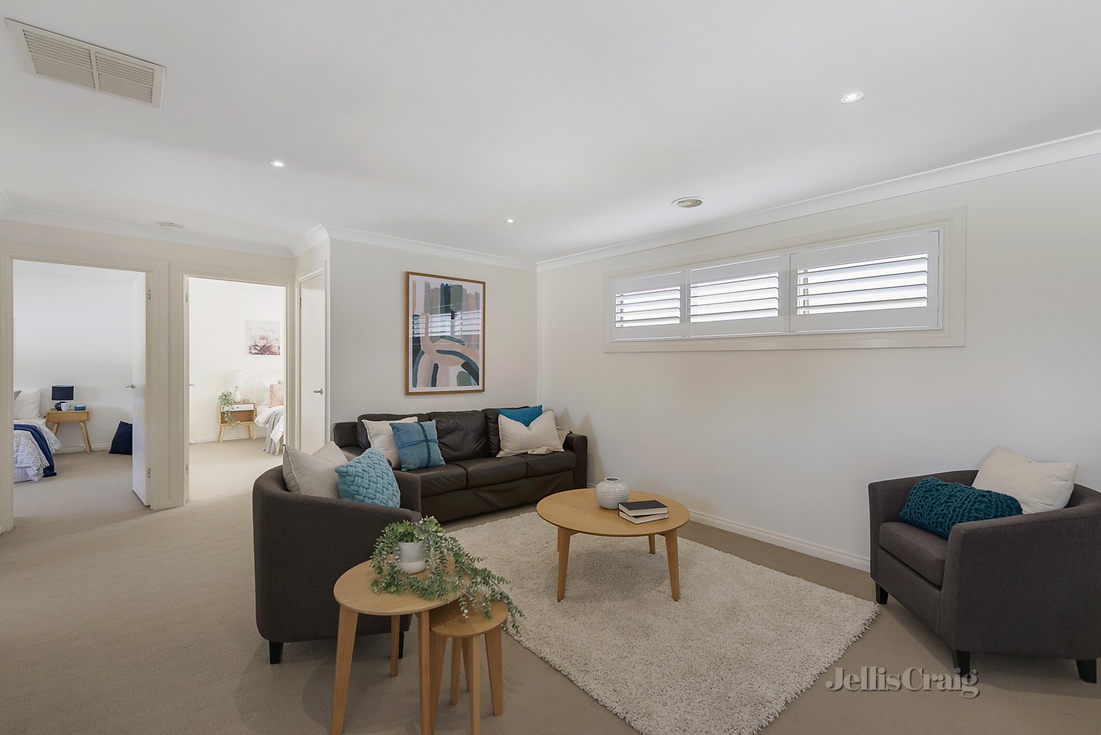 43 Rosstrevor Crescent, Mitcham image 7