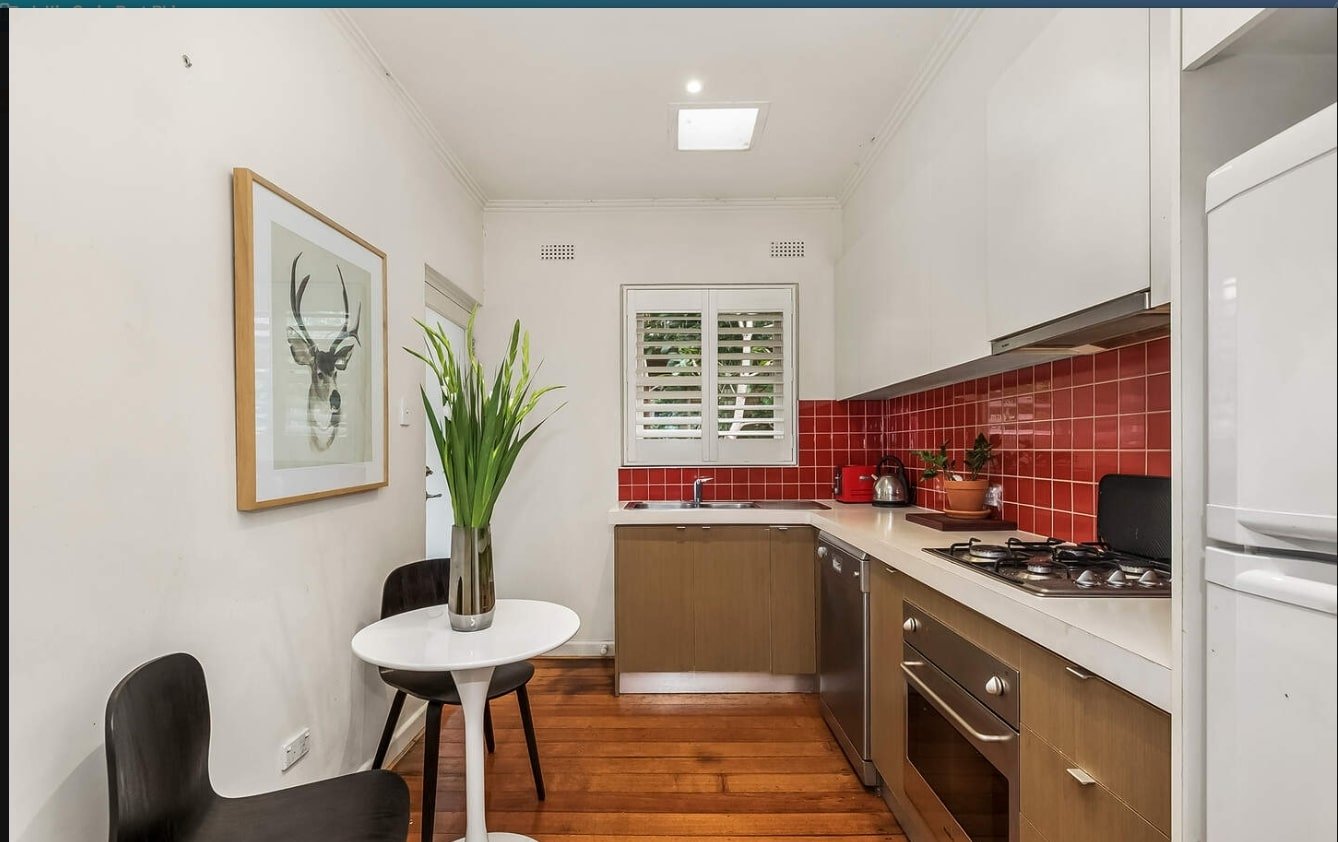 4/3 Scott Street, Elwood image 3