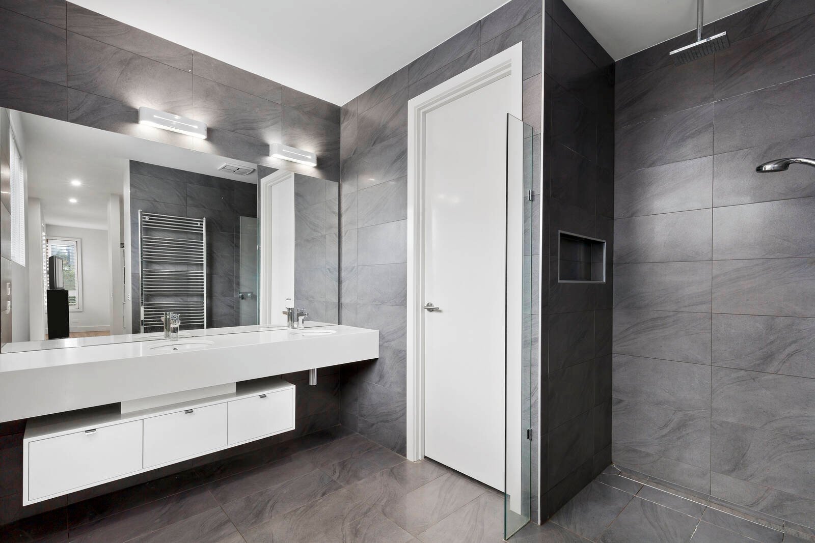 Property Gallery Thumbnail 10