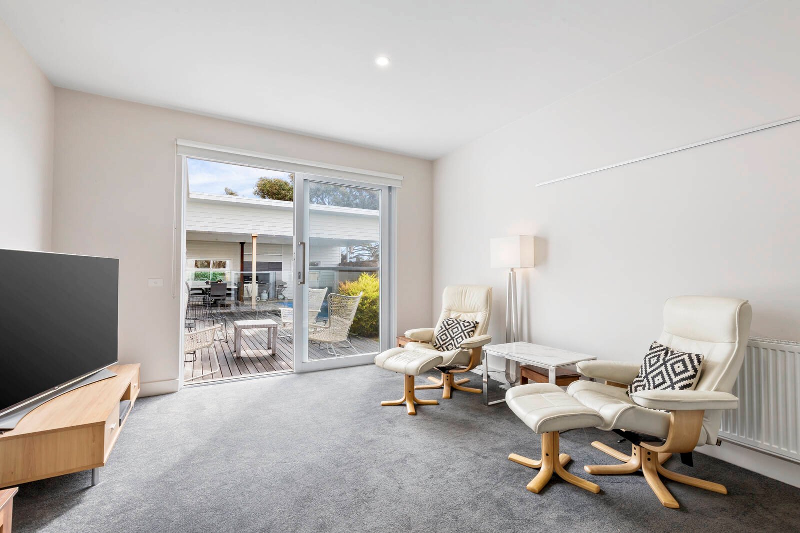 Property Gallery Thumbnail 15