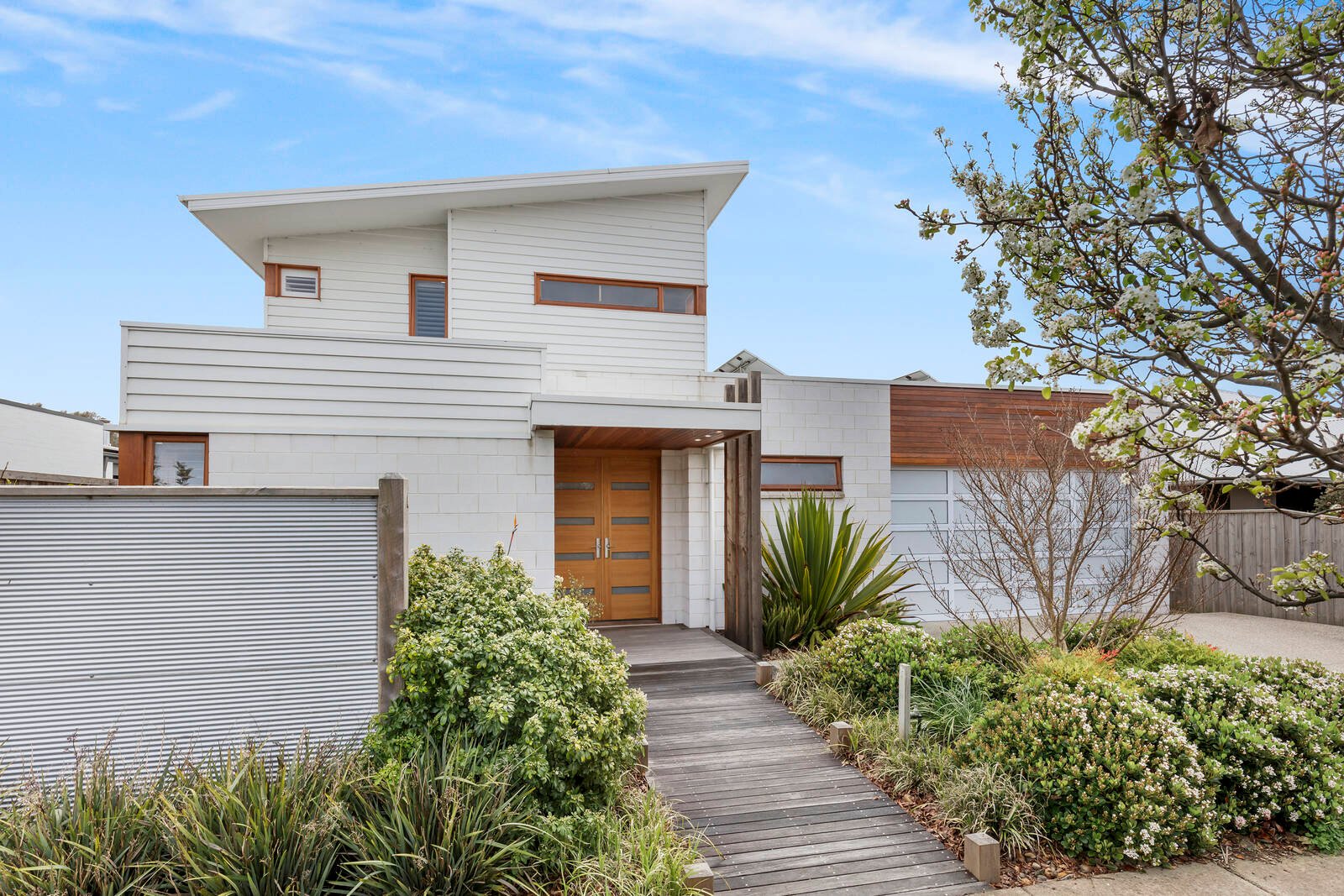 Property Gallery Thumbnail 23